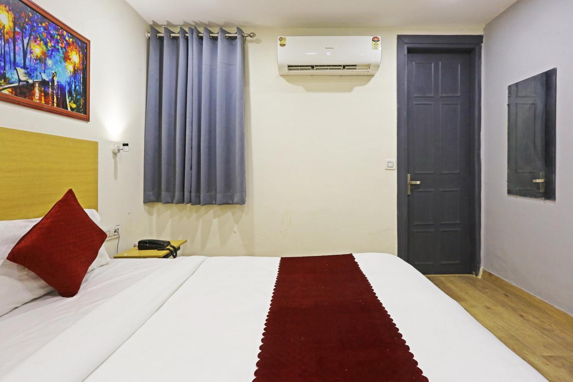 Hotel Twamev Residency Uttam Nagar Couple Friendly دلهي المظهر الخارجي الصورة