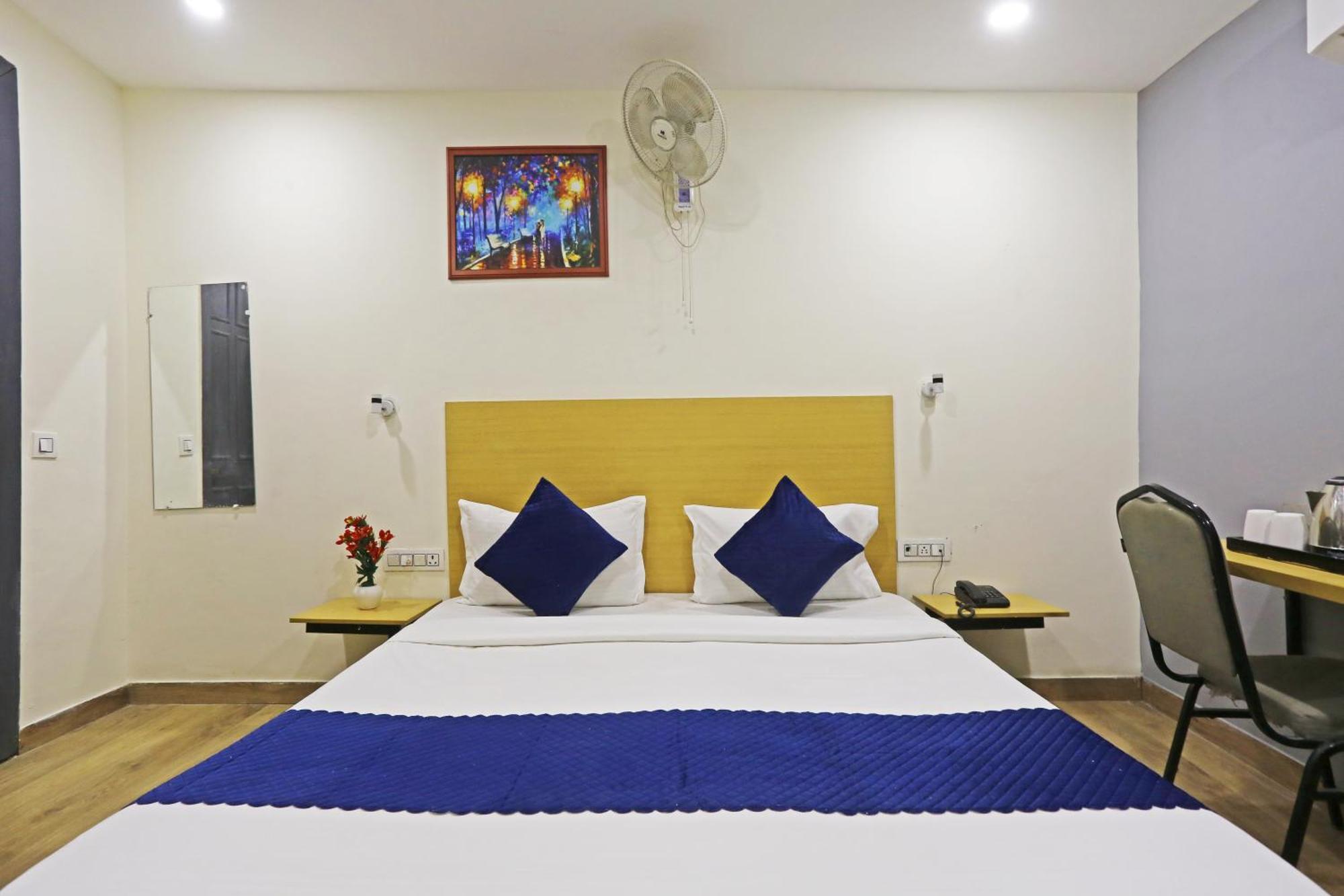 Hotel Twamev Residency Uttam Nagar Couple Friendly دلهي المظهر الخارجي الصورة