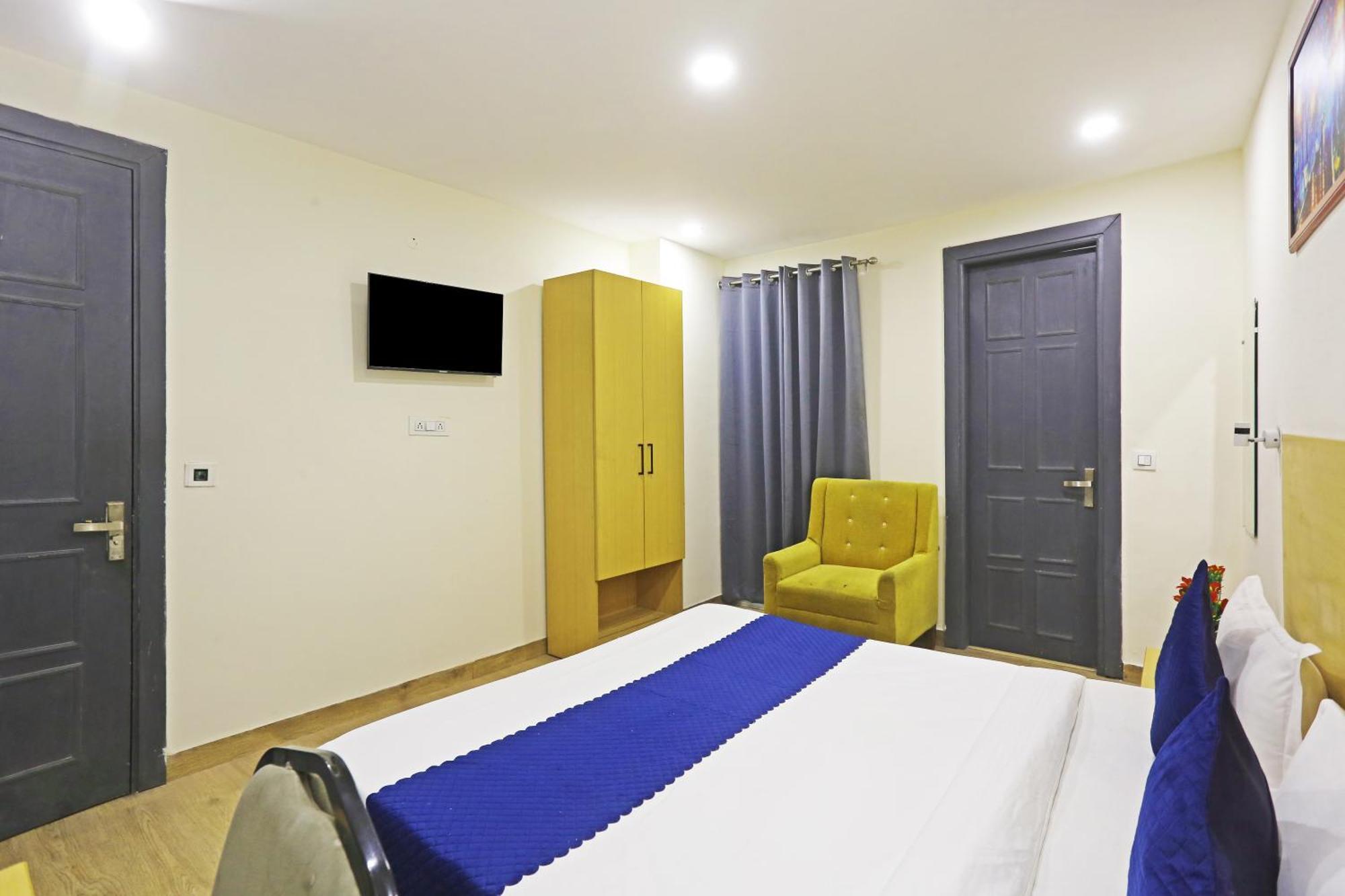 Hotel Twamev Residency Uttam Nagar Couple Friendly دلهي المظهر الخارجي الصورة