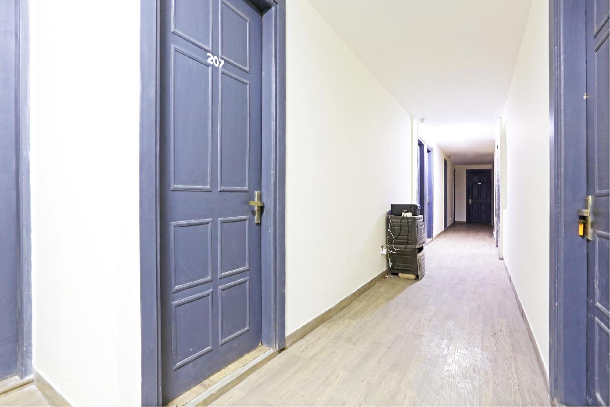 Hotel Twamev Residency Uttam Nagar Couple Friendly دلهي المظهر الخارجي الصورة