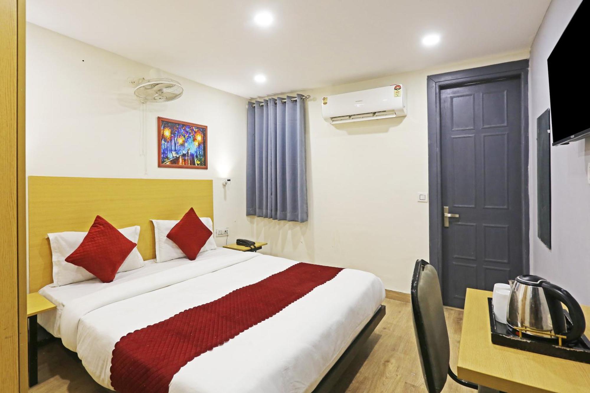Hotel Twamev Residency Uttam Nagar Couple Friendly دلهي المظهر الخارجي الصورة